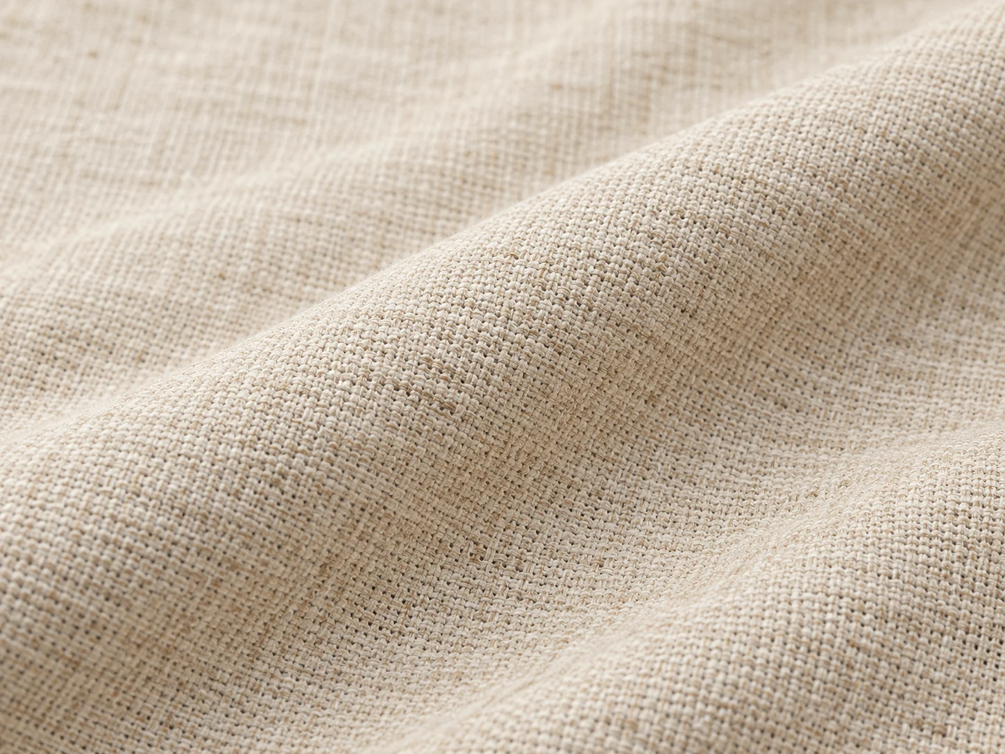 A clean textile detail illustrates towel and care planning; it is not a sample of the mat material.